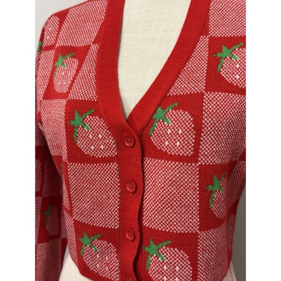 ASOS Only Crop Knit Strawberry Fruit Cardigan Sweater Shrug Coquette Girly SMALL - Picture 2 of 4